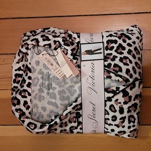NWT Victoria's Secret Leopard print pajama set